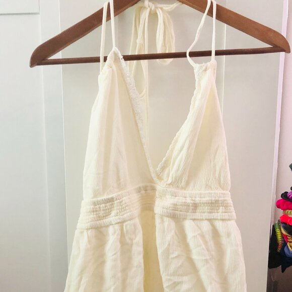 NWOT LuLu’s Ivory Halter Romper Size L Boho Summer Playsuit Backless Gauze - Picture 1 of 4
